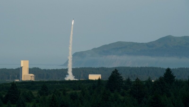 2019 wurde eine Arrow-Rakete in Alaska getestet (Bild). Inzwischen wird das System erfolgreich eingesetzt. (Bild: APA/AFP/Israeli Ministry of Defence)