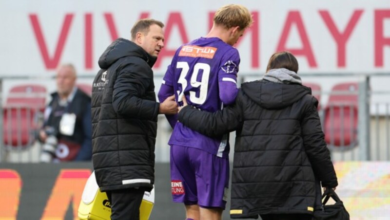 Klagenfurts Jonas Arweiler war im Spiel gegen Sturm Graz (0:3) nach einer Stunde am linken Fuß verletzt vom Platz gegangen. (Bild: GEPA pictures)