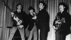 Die Liverpooler Band bei einem Auftritt im Londoner Lyris Theatre im Jahr 1963 (v.l.): Paul McCartney, Ringo Starr, John Lennon und George Harrison. (Bild: dpa)