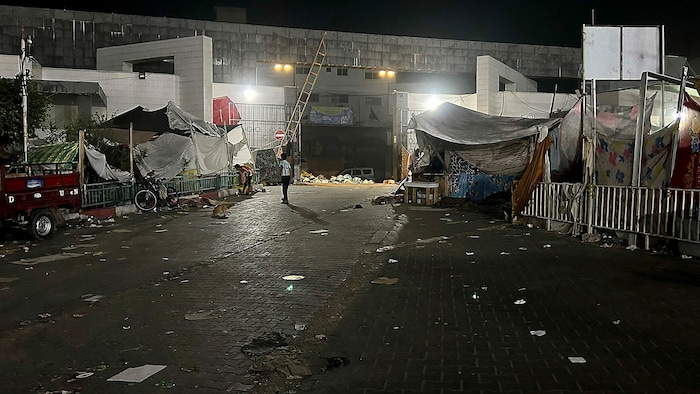 Nach tagelangen Kämpfen um das Gebäude wurde das Al-Shifa-Krankenhaus von israelischen Einheiten ...