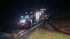 Die L16 Pitztalstraße war zwei Stunden gesperrt bzw. nur erschwert passierbar. (Bild: Freiwillige Feuerwehr Neurur)