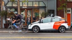 Cruise testet seine Robotaxis in den USA schon seit Jahren auf öffentlichen Straßen. (Bild: Cruise LLC)