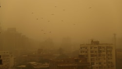 Ein Sandsturm in Kairo (Bild: Sui Xiankai Xinhua / Eyevine / picturedesk.com)