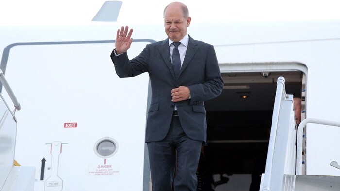 Bundeskanzler Olaf Scholz (SPD) hat seit Beginn der Legislaturperiode fast einen ganzen Monat ...