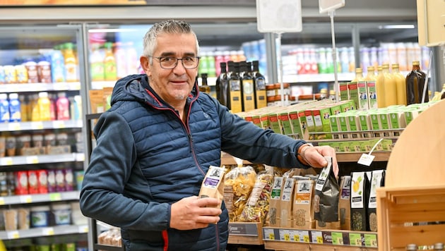 Chef Christoph Dobetsberger in seinem Unimarkt in Feldkirchen an der Donau. (Bild: Dostal Harald)