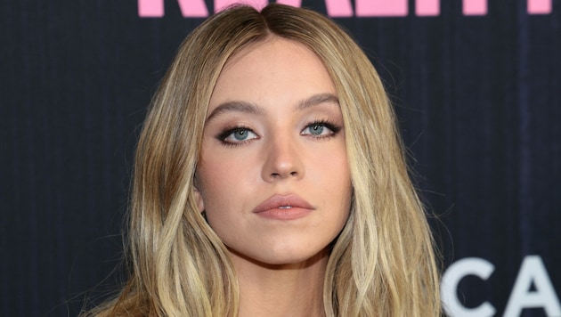 Sydney Sweeney ist heutzutage heiß begehrt und bringt jetzt gleich zwei Filme ins Kino. Doch als Teenagerin musste sie kämpfen. Um jeden Cent. (Bild: APA/Getty Images via AFP/GETTY IMAGES/Dimitrios Kambouris)