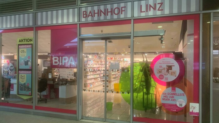 Die Bipa-Filiale im Untergeschoss des Bahnhofs stand unter Wasser.