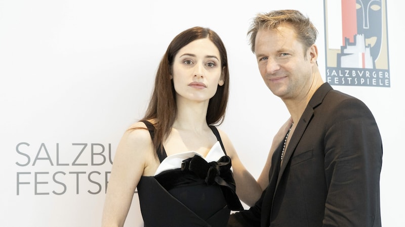 Piasko und Hochmair bei der Pressekonferenz am Freitag in Wien (Bild: APA/TOBIAS STEINMAURER)