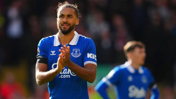 Everton-Spieler Dominic Calvert-Lewin kann’s nicht fassen ...
