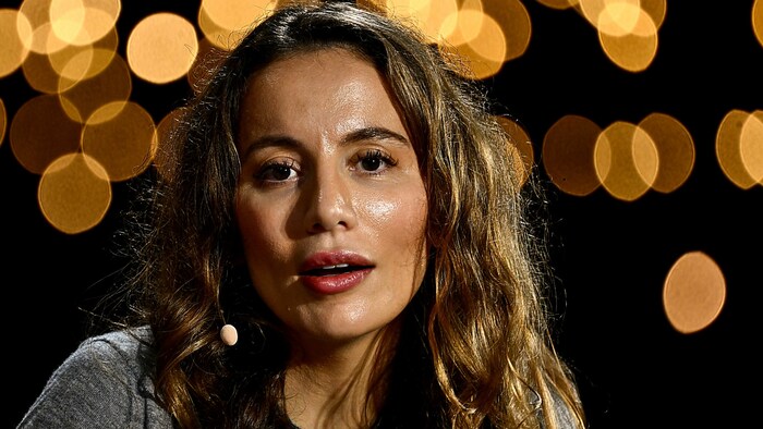 Technologie-Chefin Mira Murati soll die Leitung von OpenAI interimistisch übernehmen.