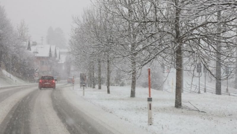 Der Winter ist auf Tirols Straßen ein harter Gegner. (Bild: Birbaumer Christof)