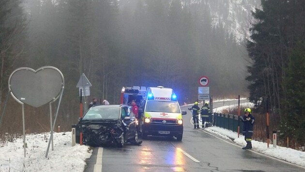 Der Crash ereignete sich direkt an der steirisch-niederösterreichischen Grenze