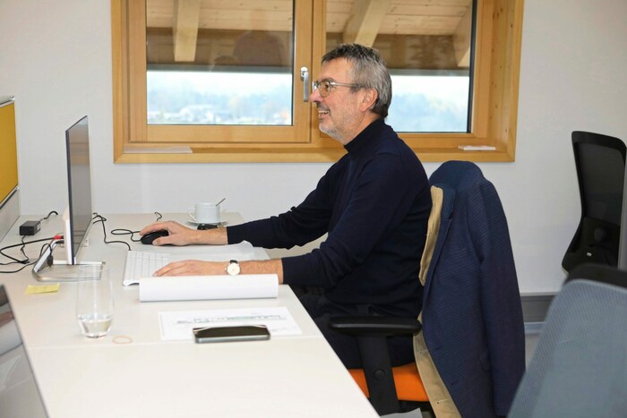 „Mir hat es dann so gut gefallen, dass ich gleich geblieben bin“, sagt Architekt Manfred Gräber ...