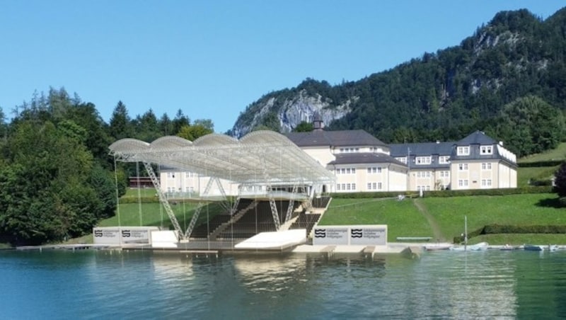 Rendering der Seebühne, die am Saisonende wieder abgebaut werden kann (Bild: Betriebs GmbH Andreas Haselgruber)