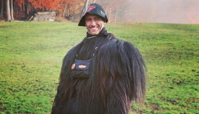 Seit 13 Jahren ist Marcel Krabath bei den Hinterreither Krampussen. Sie veranstalten regelmäßig ...
