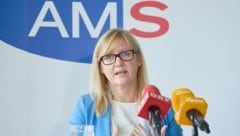 AMS-Chefin Sandra Kern hat eingelenkt, die Förderungen für Projekte wie Eibetex werden gekürzt, aber nicht mehr gestrichen. Trotzdem will man ihr klarmachen, wie wichtig diese Projekte sind. (Bild: photonews.at/Georges Schneider)