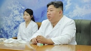 Kettenrauchender Kim und seine potenzielle Nachfolgerin Ju-ae