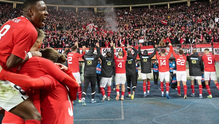 Unser Team ließ sich von den 46.000 Fans gebührend feiern.