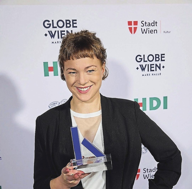 Maria Muhar wurde mit dem Förderpreis ausgezeichnet.  (Bild: Starpix / A. Tuma)