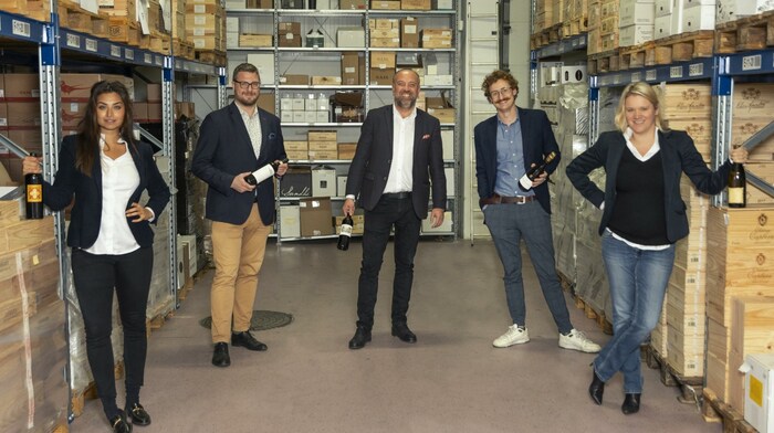 Gerhard Kracher (Mitte) und sein Team erhielten großes Lob vom Branchenmagazin. 