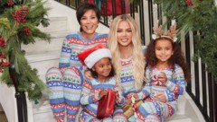 Eine Tradition der Kardashians sind passende Weihnachts-Pyjamas. 