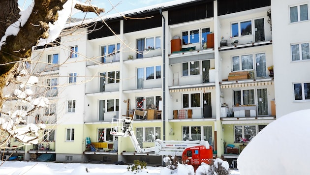 In diesem Haus passierte der tödliche Unfall (Bild: Gerhard Schiel)