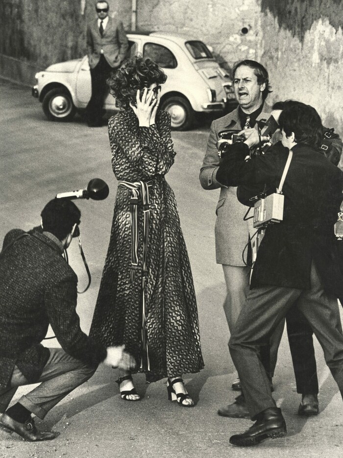 Helmut Newton: Shooting für die Modezeitschrift Linea Italiana Rom, 1970