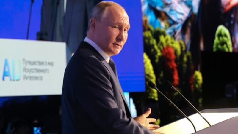 Putin: „KI-Monopol ist inakzeptabel und gefährlich“ (Bild: AP)