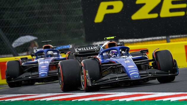 Bei Williams wäre noch ein Cockpit für nächste Saison frei. (Bild: APA/AFP/Ferenc ISZA)
