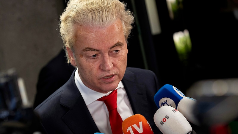 Wilders' electoral success ensured an edgy approach to migration in the Netherlands. (Bild: AP)