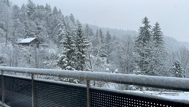 Ab Freitag feiert Frau Holle ein Comeback. Teils schneit es bis in die Täler (Archivbild). (Bild: Markus Gassler)