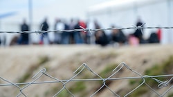 Die meisten Asylanträge in Österreich wurden im Oktober 2023 von syrischen Staatsbürgern (3777) gestellt. (Bild: KAMBER Ajdin, stock.adobe.com)