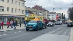 Vor allem bei Veranstaltungen muss in der Ziegeleistraße oft abgeschleppt werden. (Bild: Dostal Harald)