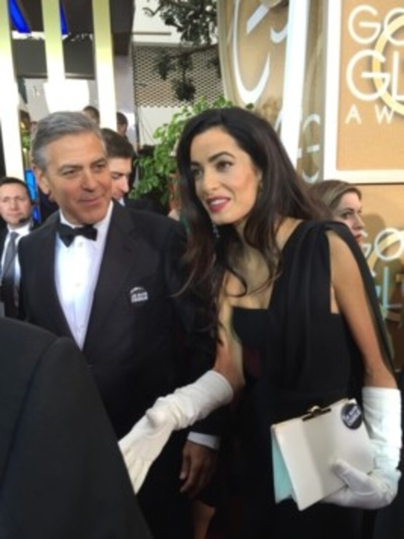 George Clooney mit seiner Frau Amal Clooney bei den Golden Globes (Bild: Christian Thiele)