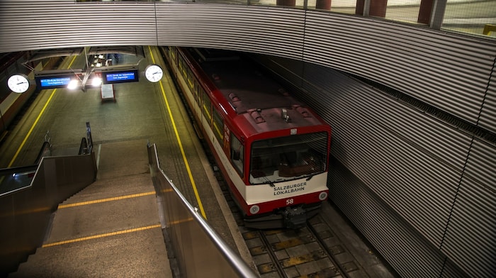 Laut den Plänen soll die Lokalbahn unterirdisch unter Mirabellplatz und Salzach weiter in den Süden bis nach Hallein führen.