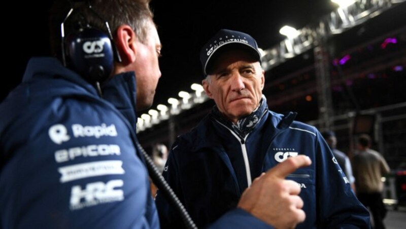 Franz Tost (re.) war von den Erklärungen seiner Ingenenieure nicht überzeugt. (Bild: APA/Getty Images via AFP/GETTY IMAGES/Rudy Carezzevoli)