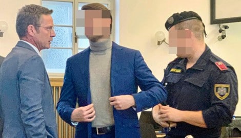 Rechtsanwalt Philipp Tschernitz ist nun Verfahrenshelfer für Benjamin H.: Bei seiner Verhaftung trug dieser noch eine 100.000-Euro-Uhr - jetzt soll er kein Geld mehr haben.  (Bild: Kerstin Wassermann, Krone KREATIV)