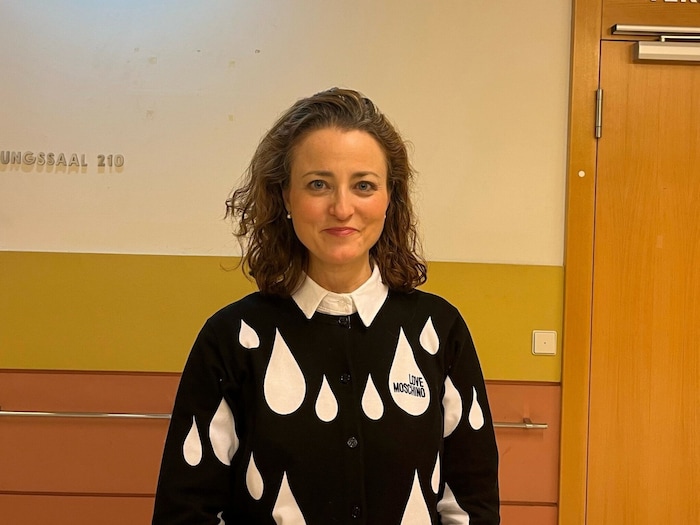 Anwältin Clara Abpurg verteidigt die Zweitangeklagte.