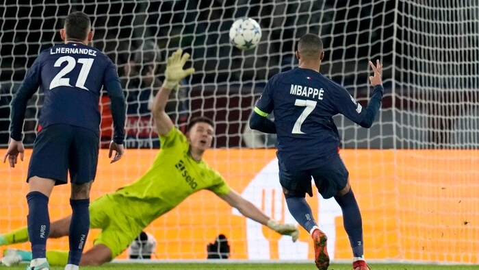 Kylian Mbappé blieb beim Elfmeter eiskalt.