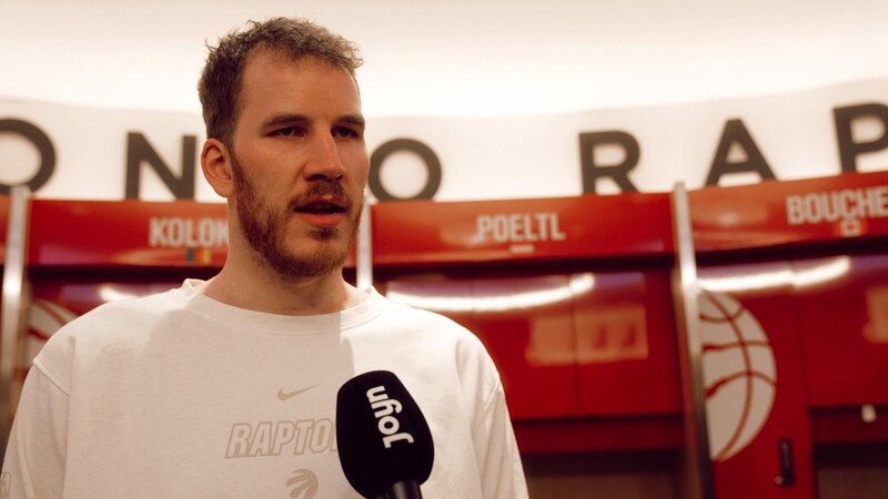 „Big Jak - Die Jakob Pöltl Story“ begleitet Österreichs NBA-Superstar Jakob Pöltl in der besten Basketball-Liga der Welt. (Bild: Joyn)