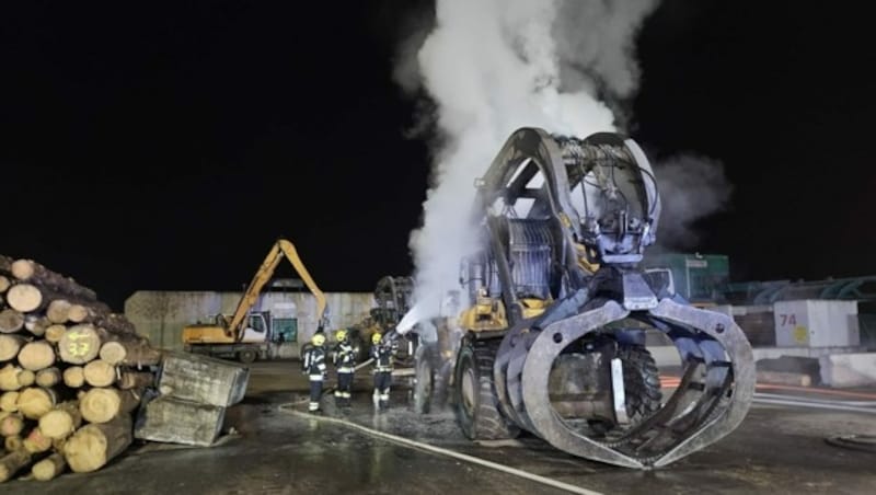 Die Feuerwehr konnte den Brand schnell löschen. (Bild: FF Preding)