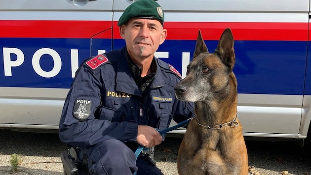 Service dog "Thor" with group inspector Erwin H. (Bild: LPD Steiermark)