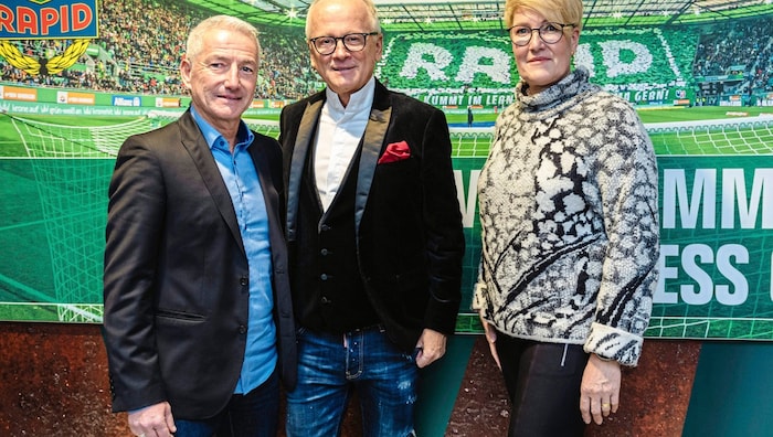 „Krone“-Ost-Sportchef Hannes Steiner (li.), Moderator Andy Marek & Lotterien-Lady Gerlinde ...