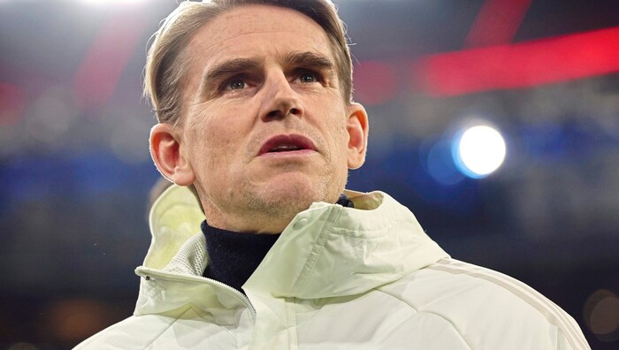 Christoph Freund verhandelt mit dem Management von Davies.