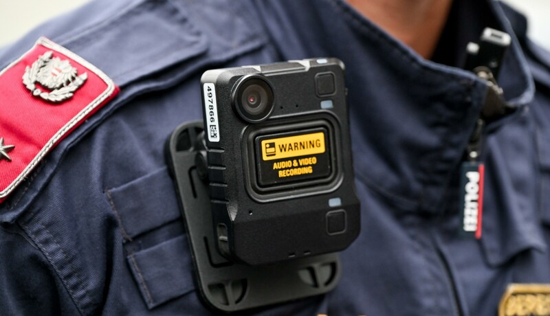 Die versprochenen Bodycams  (Bild: Dostal Harald)