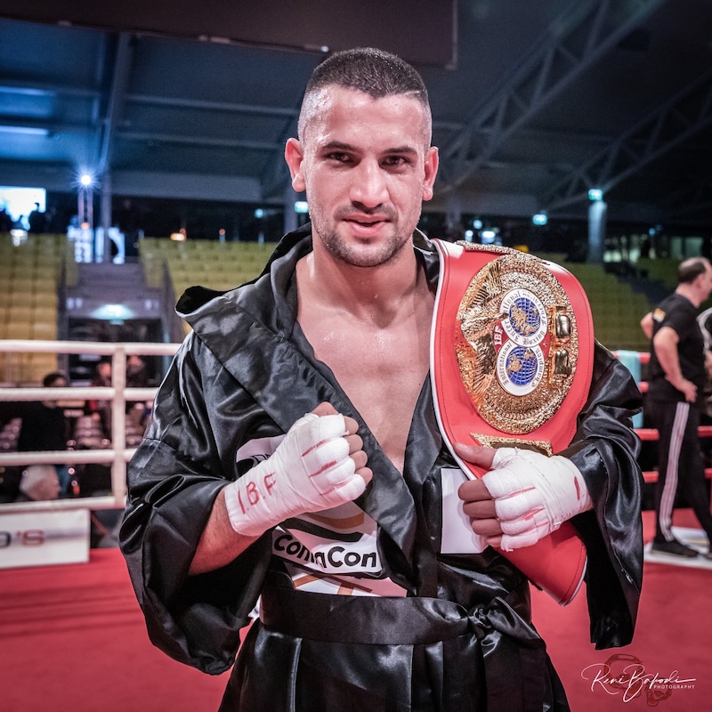 2019: Marcos Nader wird IBF-International-Champion und boxt sich schließlich auf Platz fünf der Welt vor. (Bild: Bounce The Fitness Zone)