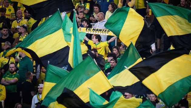 Fans des FC Nantes (Bild: APA/AFP/LOIC VENANCE)