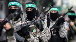 Hamas-Schergen als Märtyrer und Helden für den Wiener Verein Dar al Janub (Bild: SAID KHATIB)