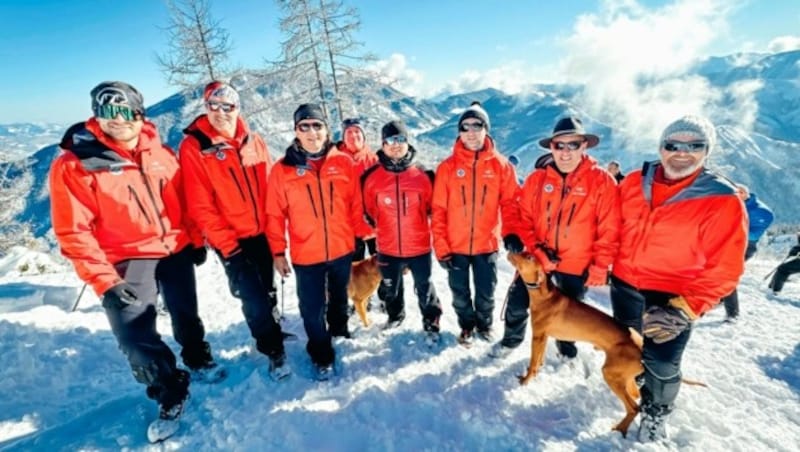 Seit Jahren sorgen die Mitglieder der Bergrettung Bad Eisenkappel für die Sicherheit der Adventwanderer auf der Topitza. (Bild: Hannes Wallner)