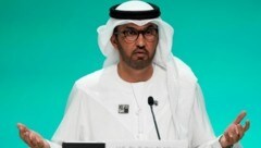 Der Öl-Konzernchef Ahmud Al Jaber und sein bislang mäßig gelungener Spagat, den Kampf gegen den Klimawandel und fossile Energieträger unter einen Hut zu bekommen. (Bild: AP/Kamran Jebreili)